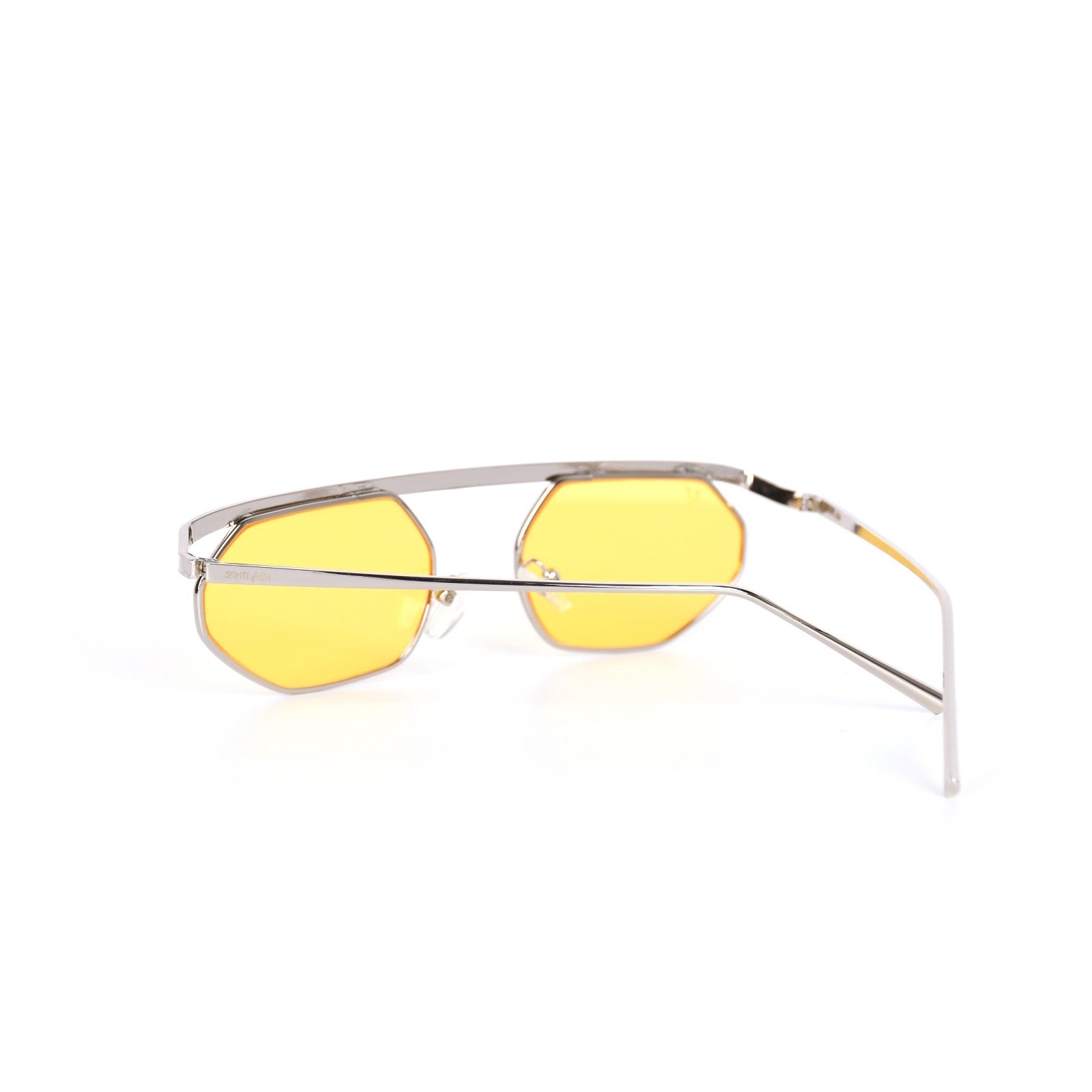 Quasar | Yellow