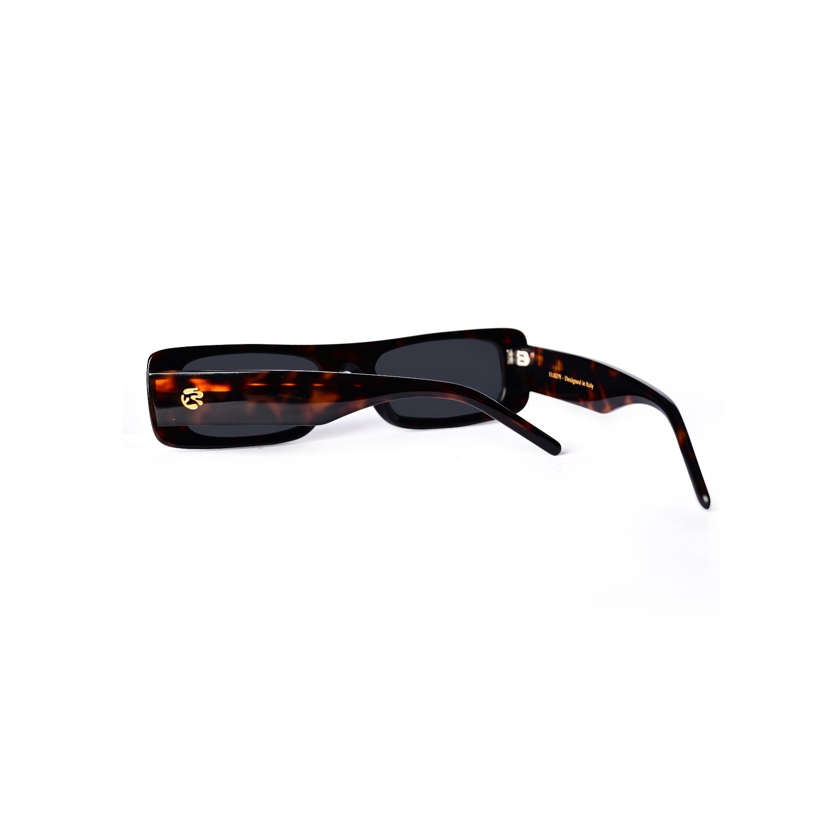 Flirty | Tortoise