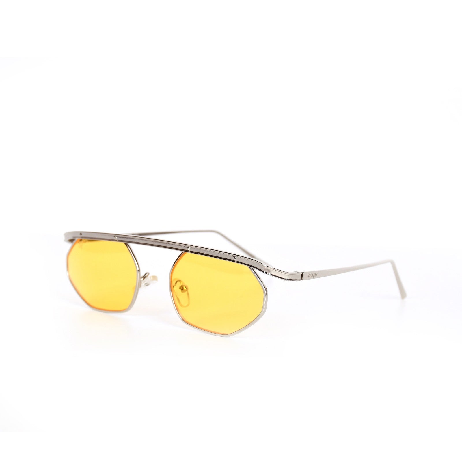Quasar | Yellow