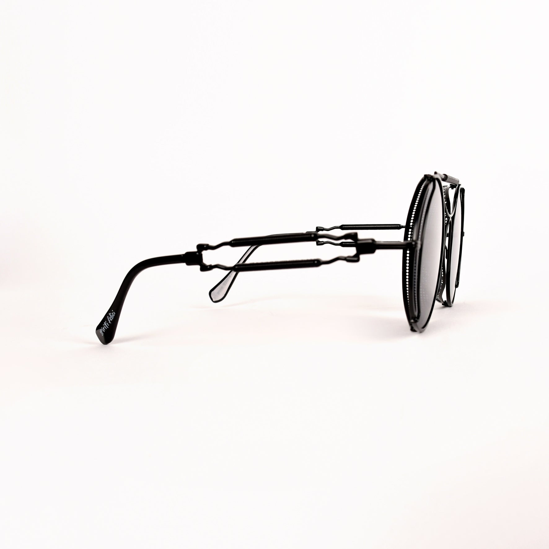 CYCLOPS | Black