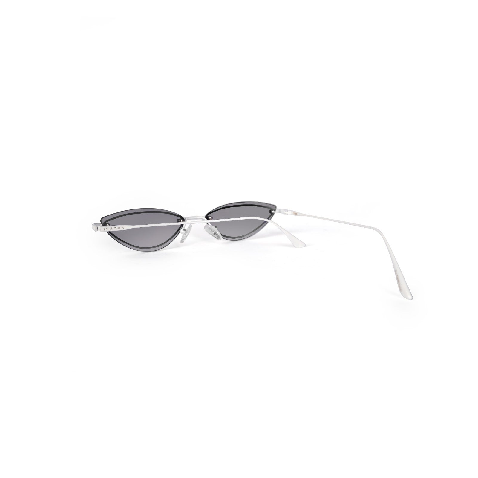 Flames | White