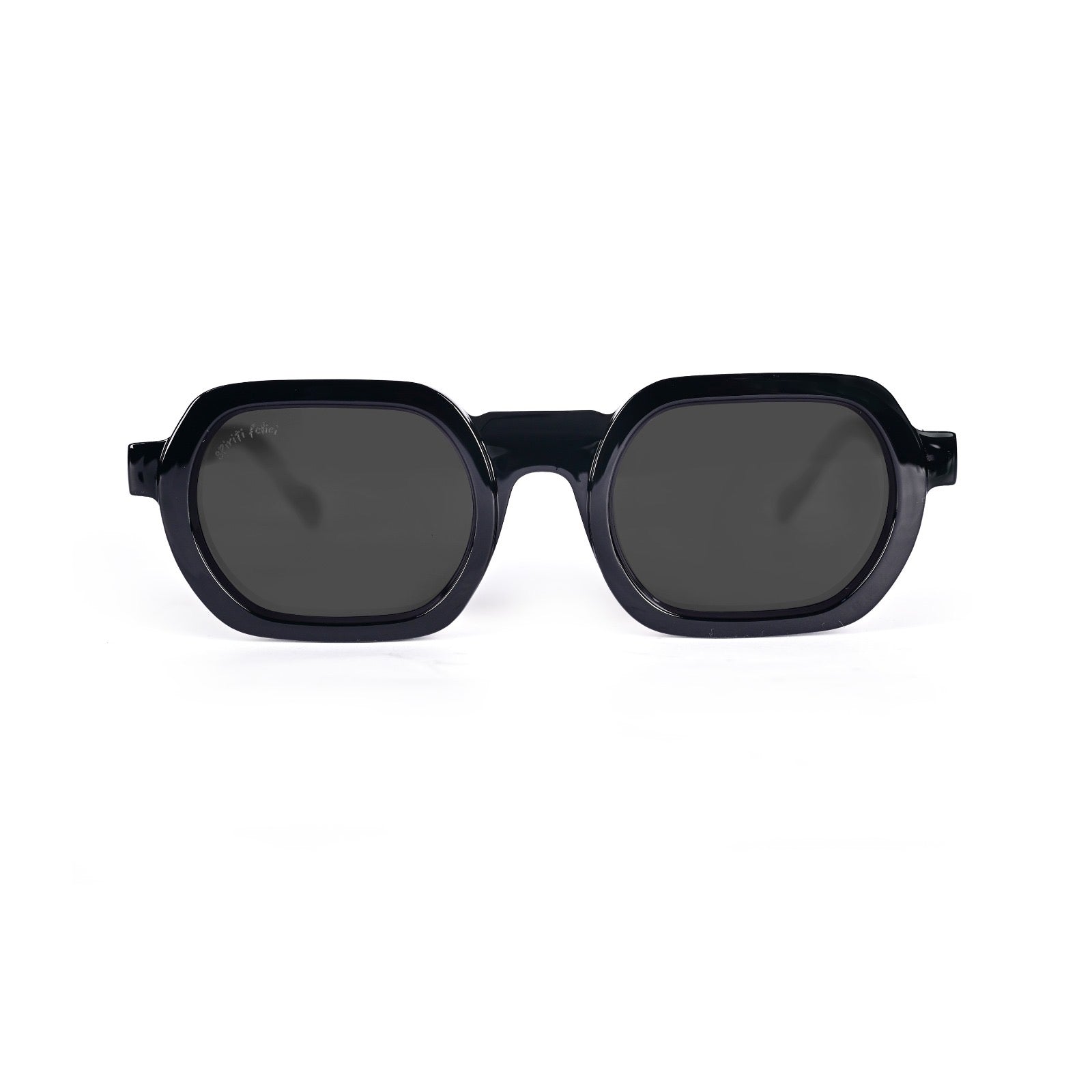 Traveller | Black