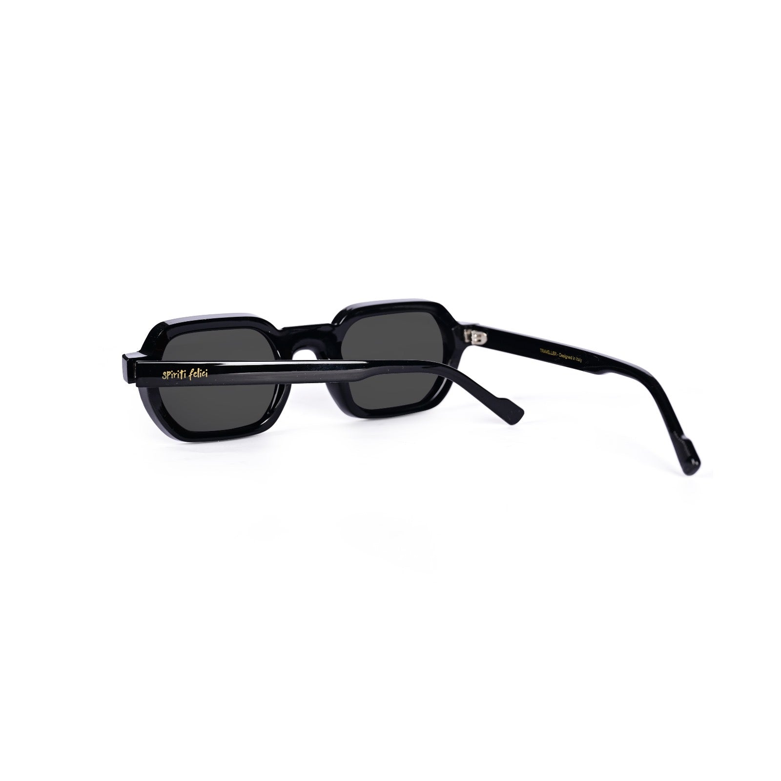Traveller | Black