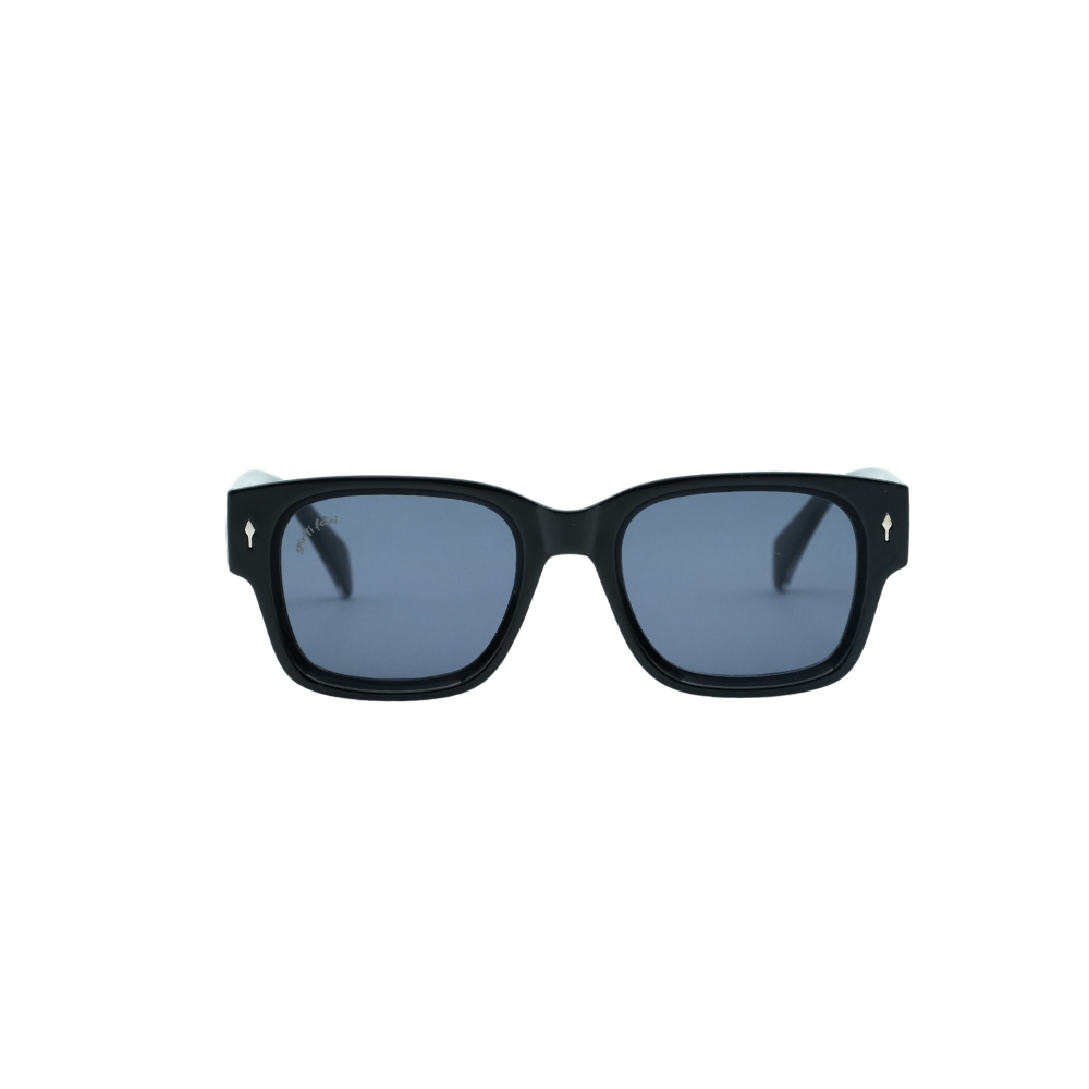 GLANCE | Black
